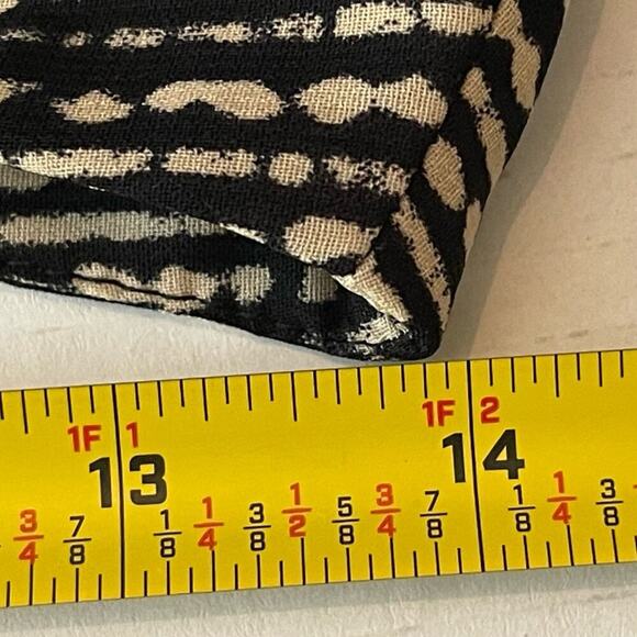 Madison Jules Black Blue Cream Batik Style Print Pleated Full Skirt NWOT Size M - Picture 9 of 10